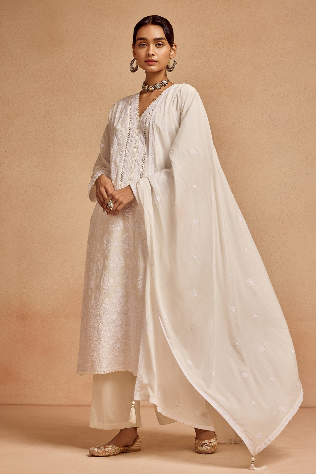 White Embroidered Kurta 3 Pcs Set