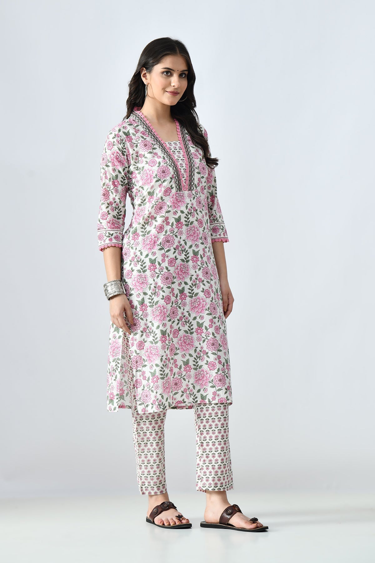 White Printed Kurta 2 Pcs Set