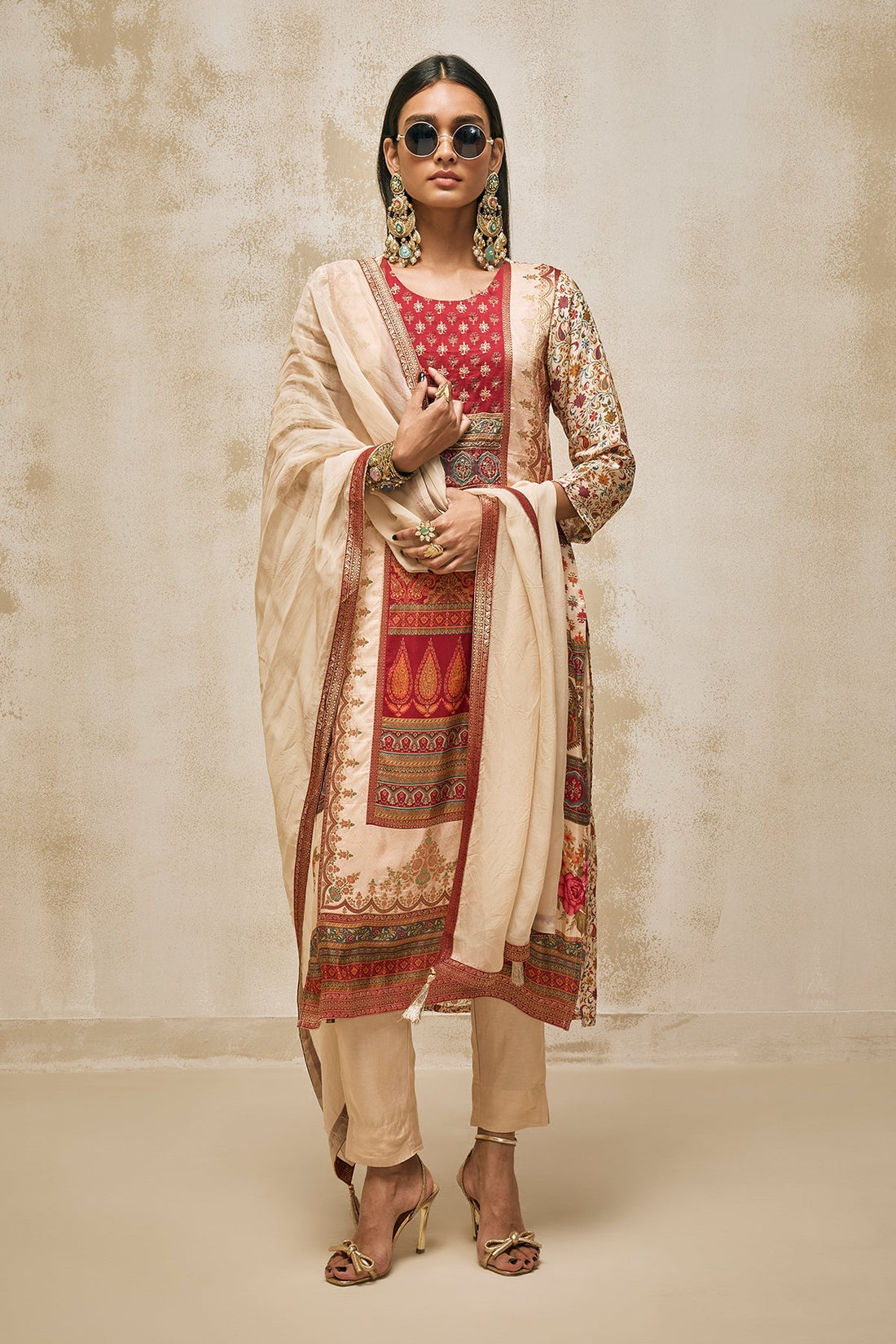 Beige Embellished Kurta 3 Pcs Set
