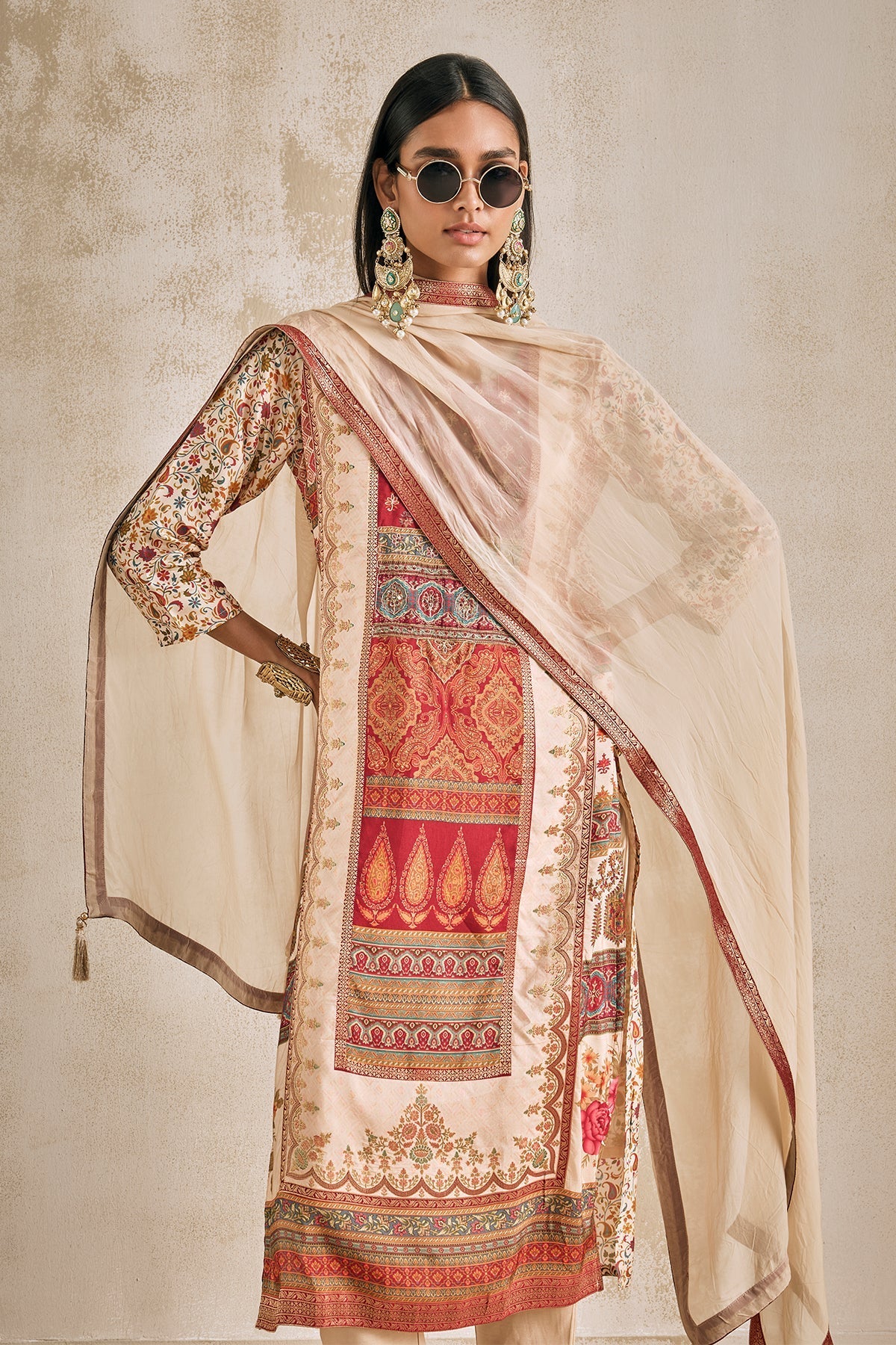 Beige Embellished Kurta 3 Pcs Set