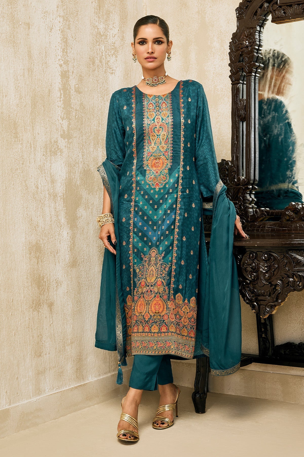 Blue Embellished Kurta 3 Pcs Set