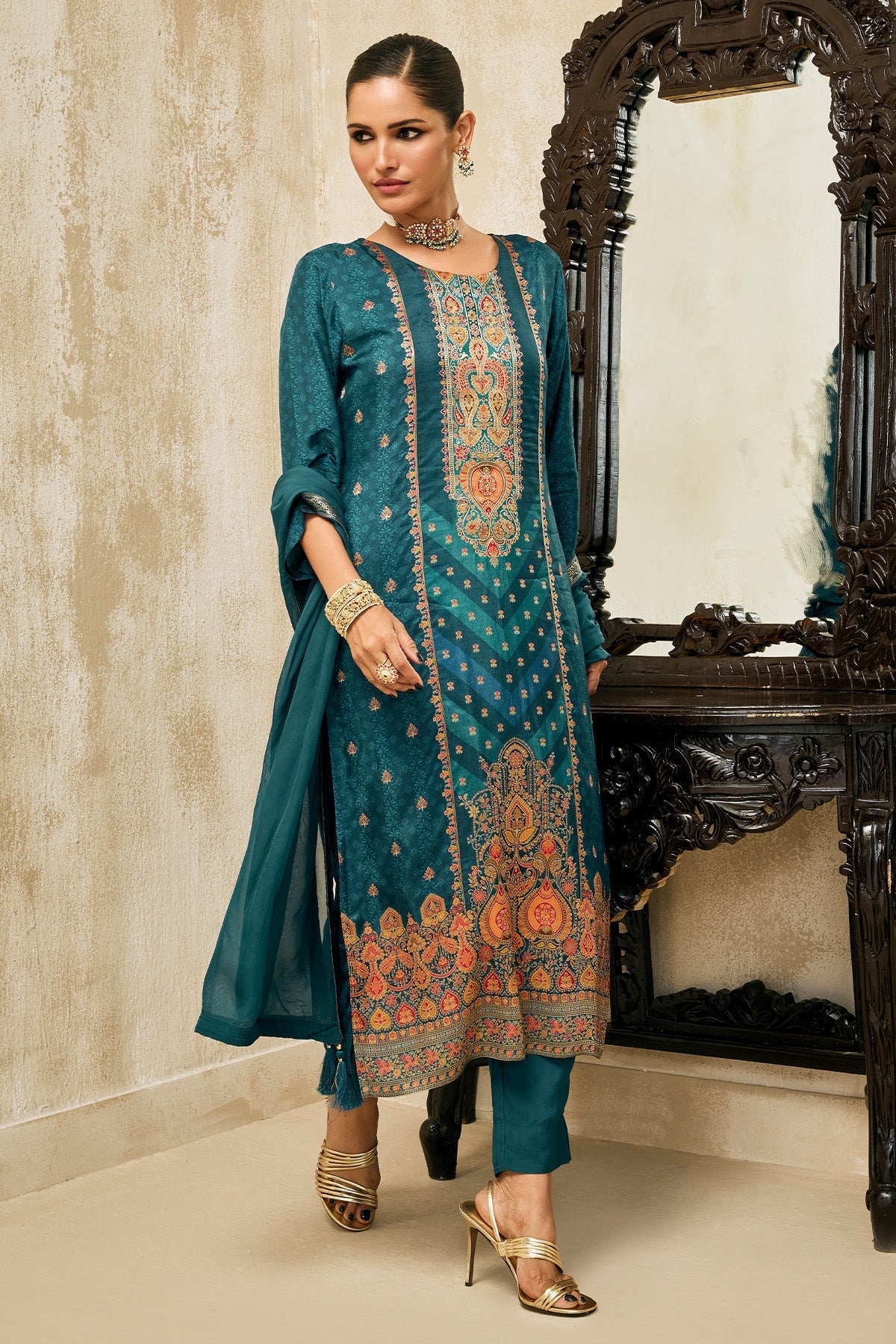 Blue Embellished Kurta 3 Pcs Set