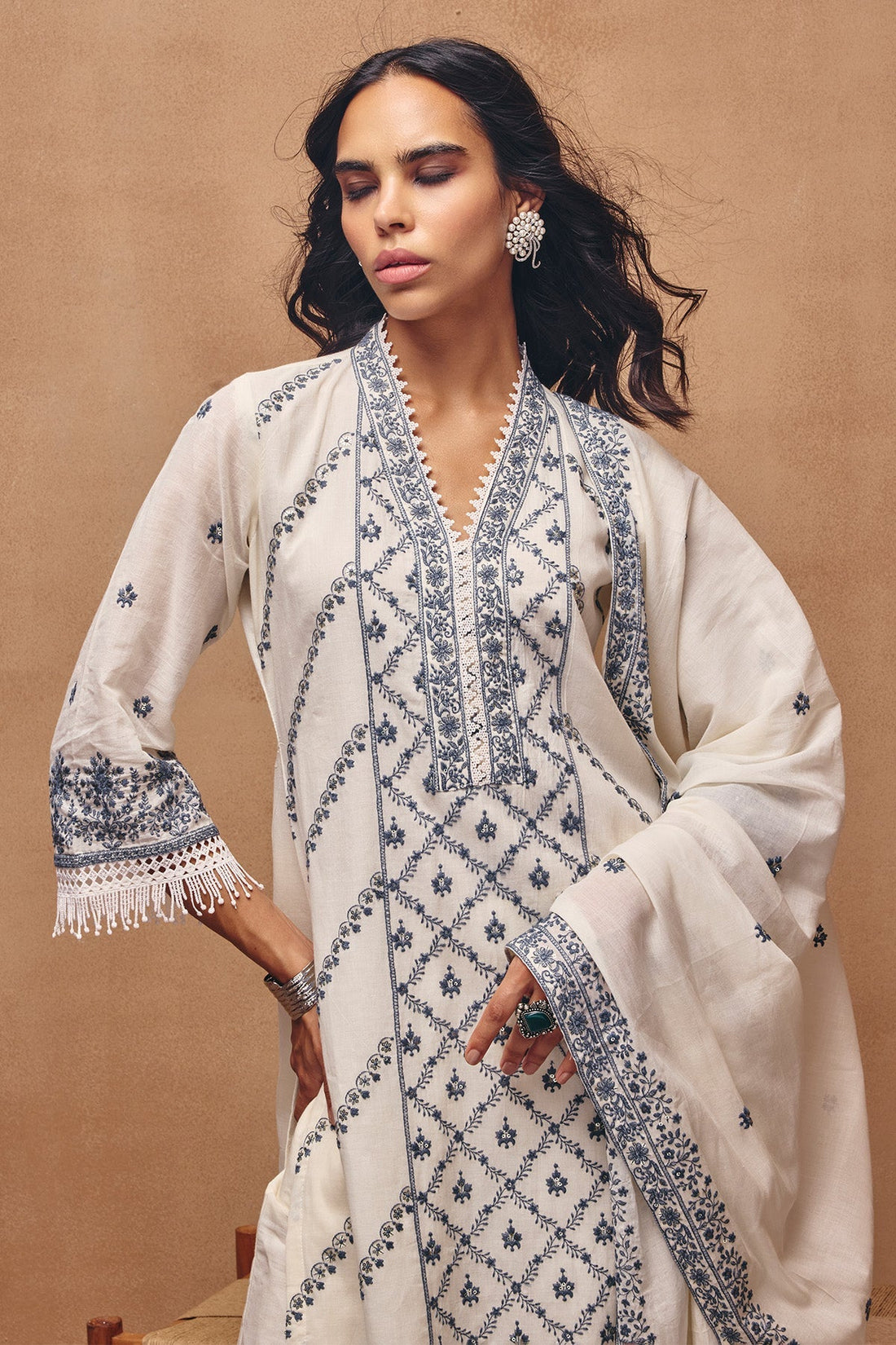 Cream Embroidered Kurta 3 Pcs Set