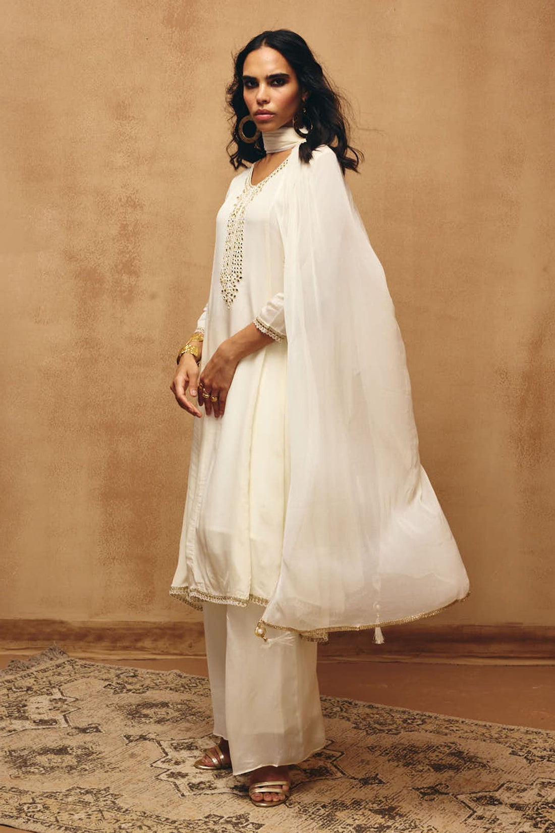 Cream Solid Kurta 3 Pcs Set