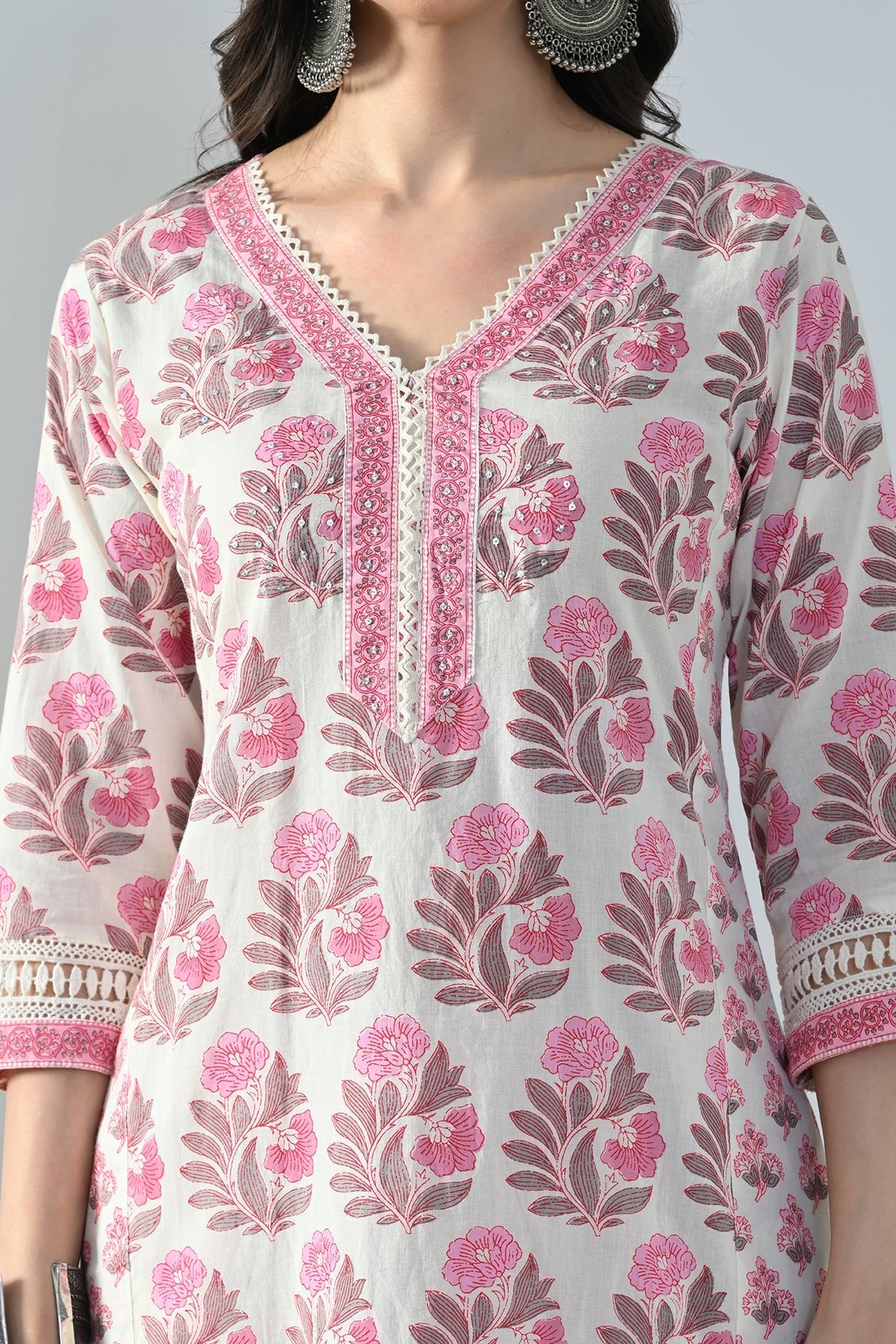 Cream Printed Kurta 3 Pcs Set