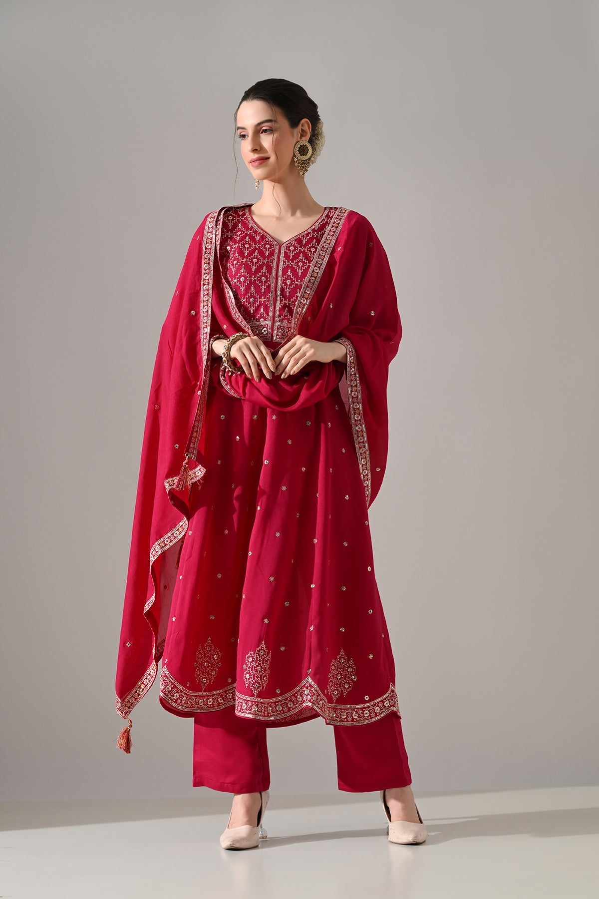Pink Zari Embroidered Kurta 3 Pcs Set