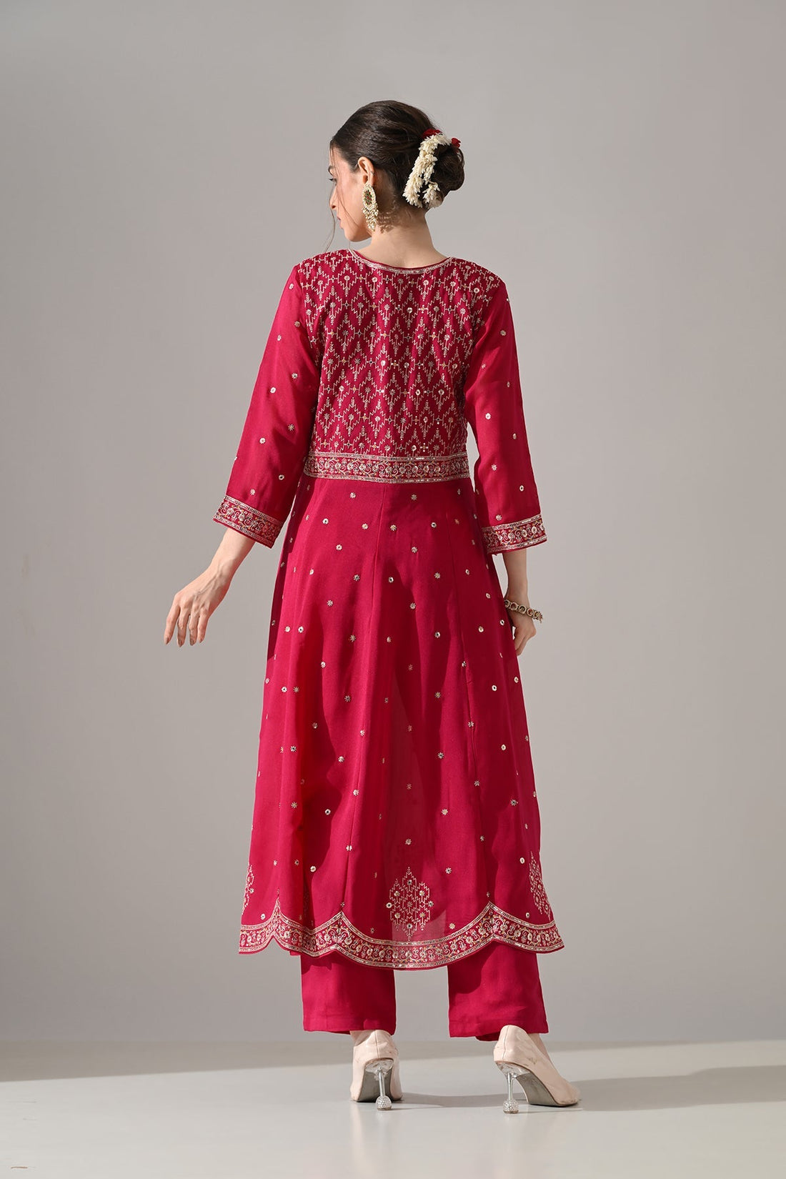 Pink Zari Embroidered Kurta 3 Pcs Set