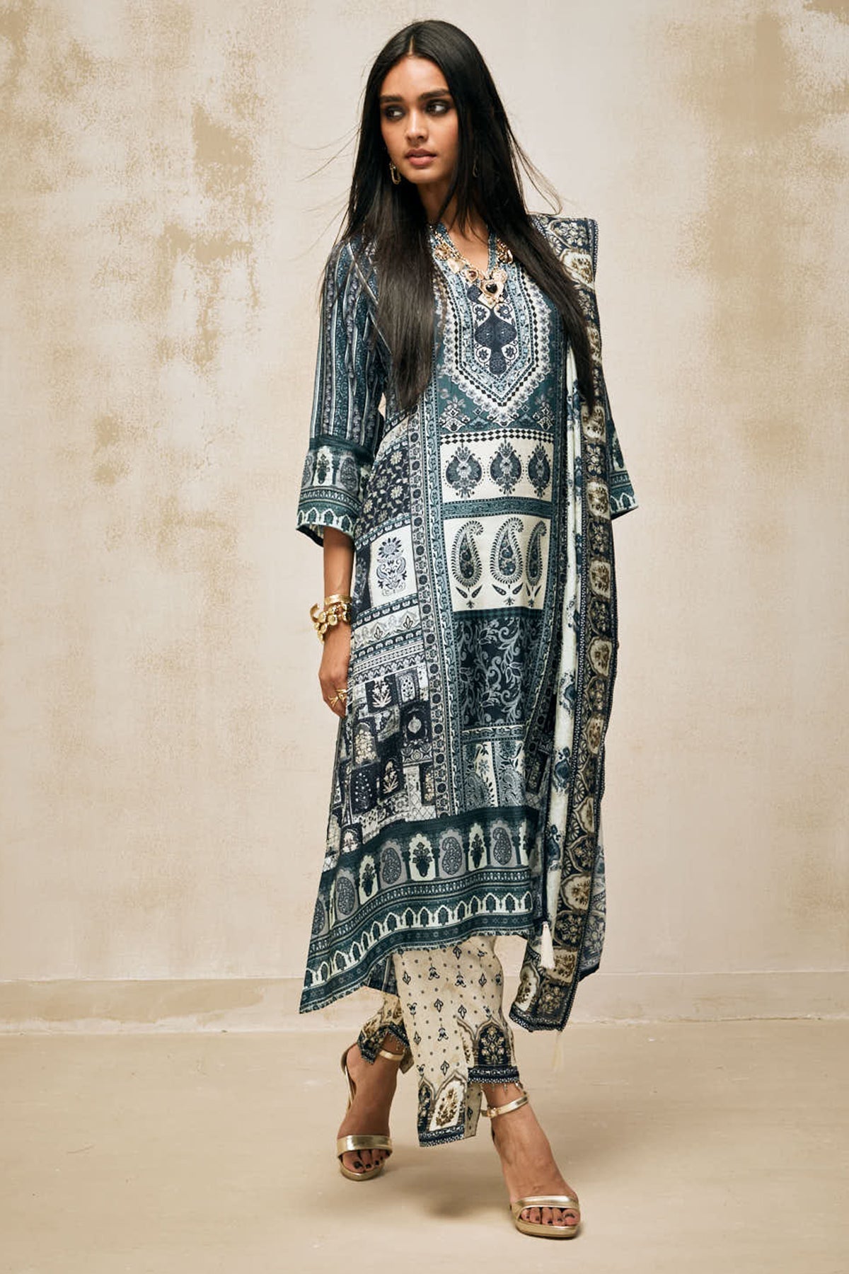 Blue Printed Kurta 3 Pcs Set