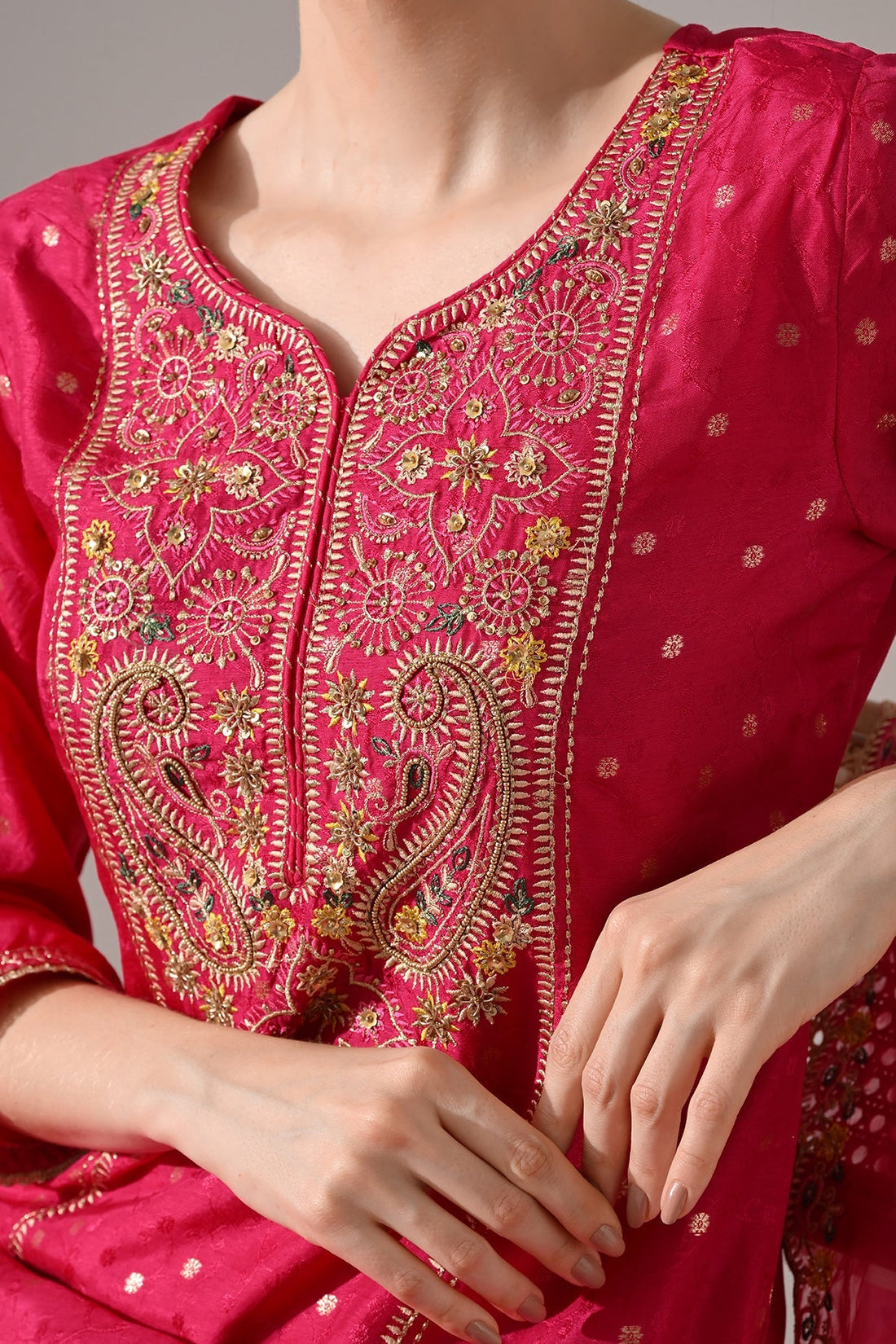 Pink Embroidered Kurta 3 Pcs Set