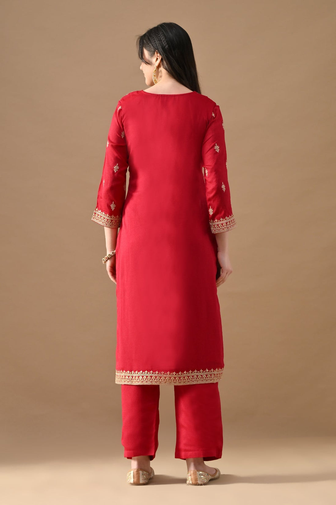 Pink Embroidered Kurta 3 Pcs Set