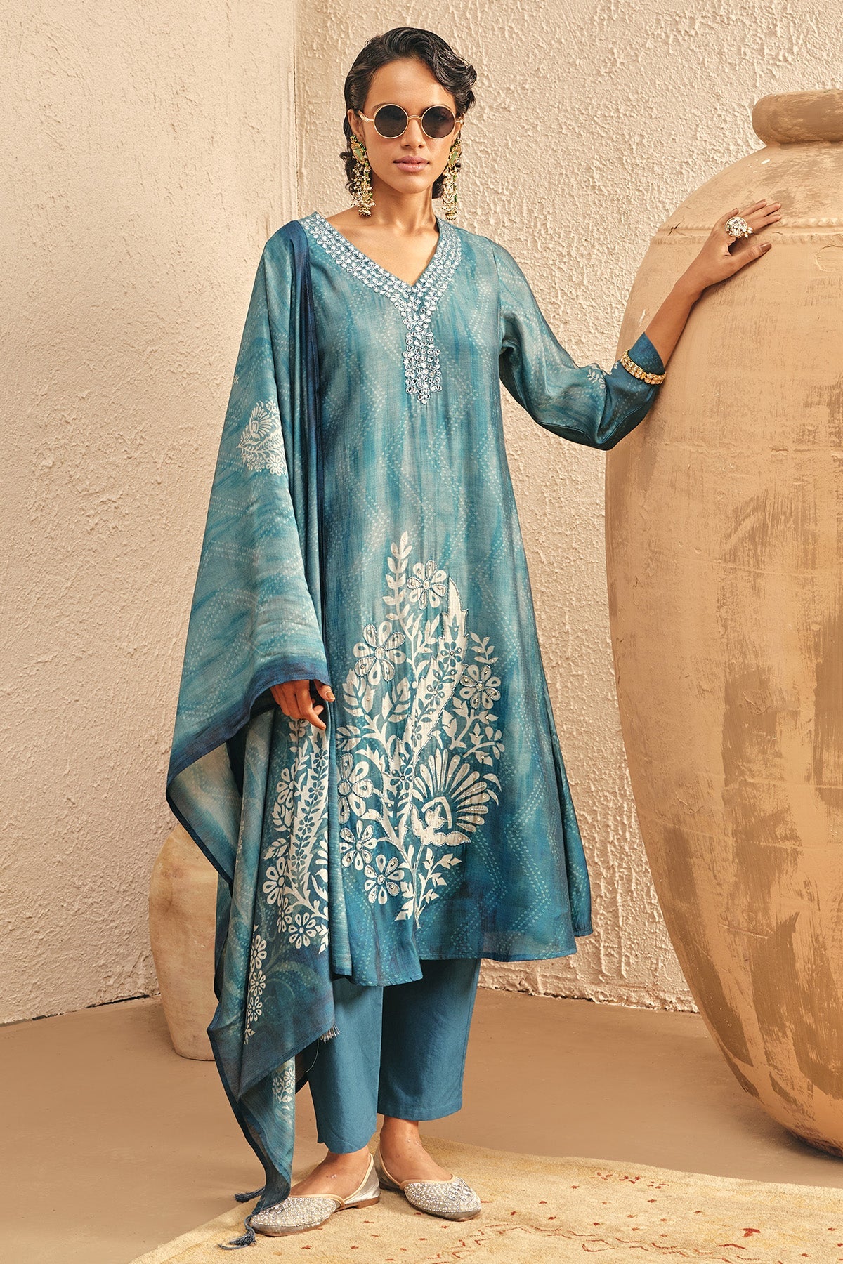 Blue Stone Embellished Kurta 3 Pcs Set