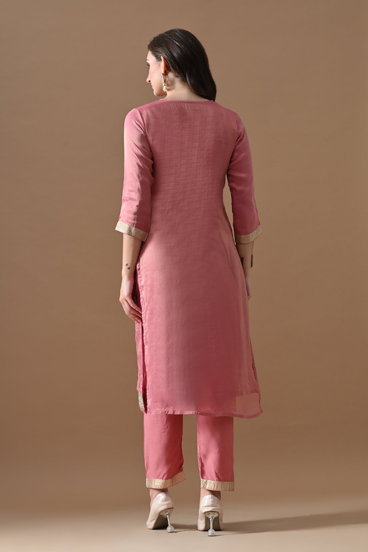 Pink Embellished Kurta 3 Pcs Set