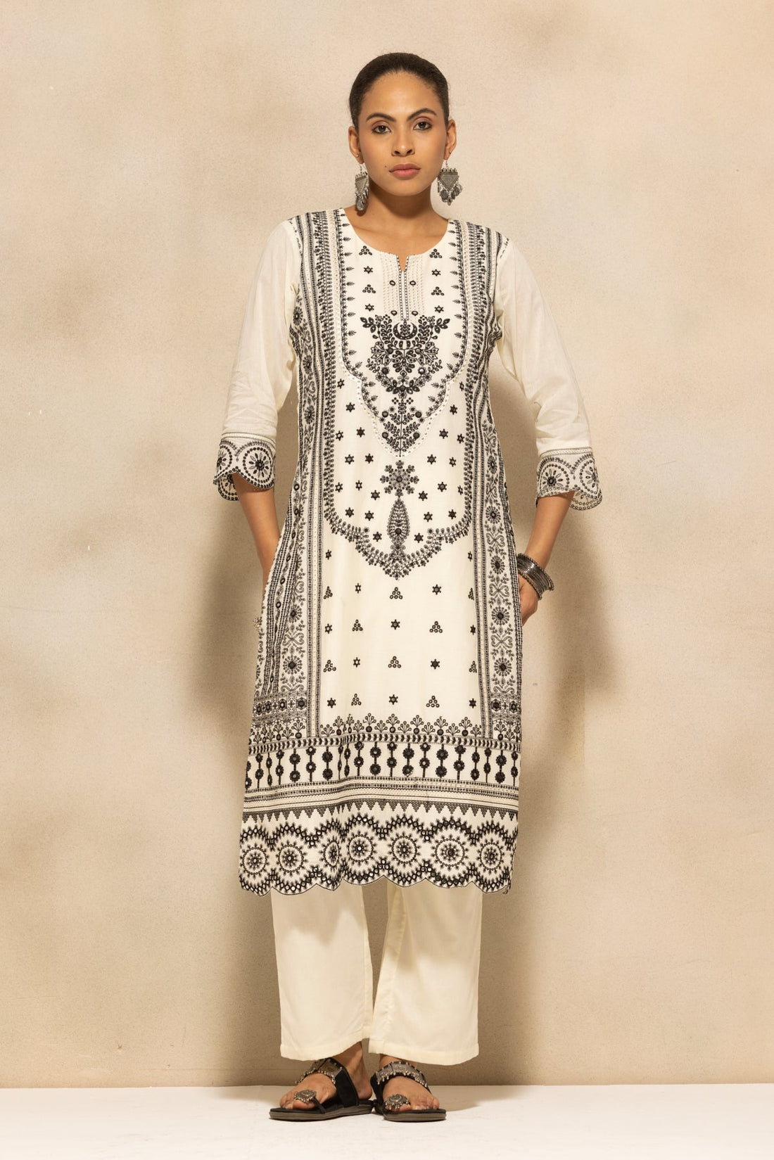 Cream Embroidered Kurta 3 Pcs Set