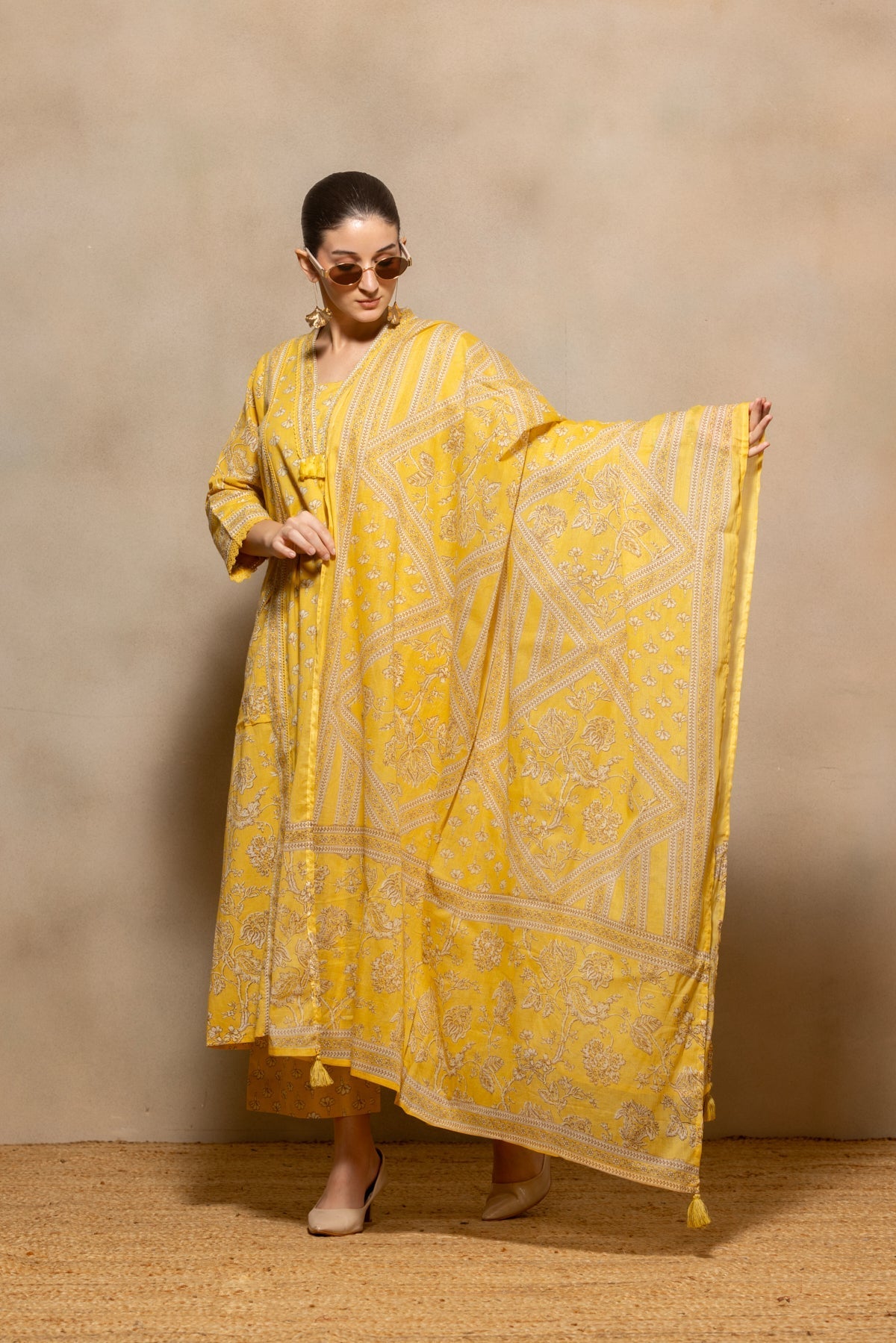 Yellow Floral Printed Flared Kurta 3 Pcs Set