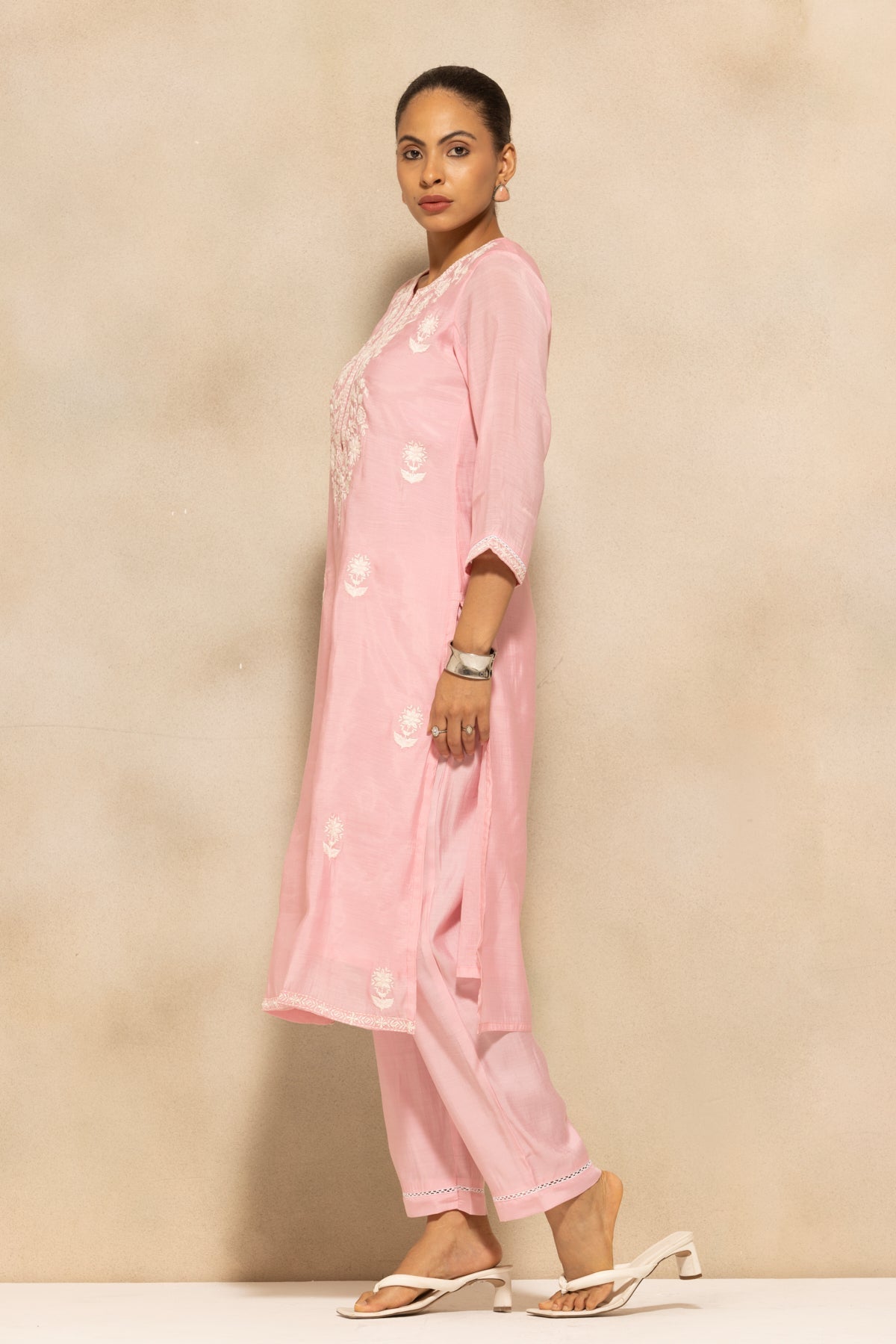 Pink Embroidered Kurta 3 Pcs Set