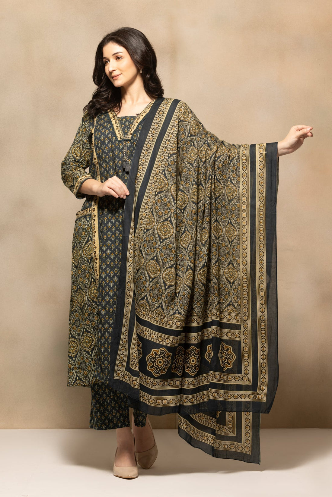 Teal Printed Flared Kurta 3 Pcs Set