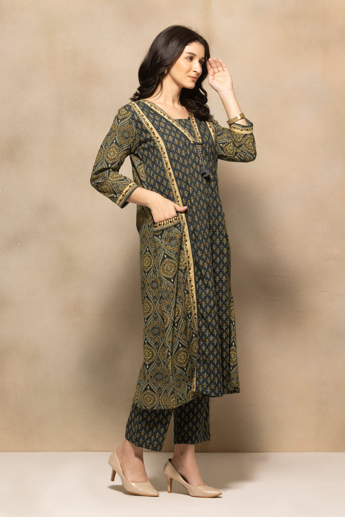 Teal Printed Flared Kurta 3 Pcs Set