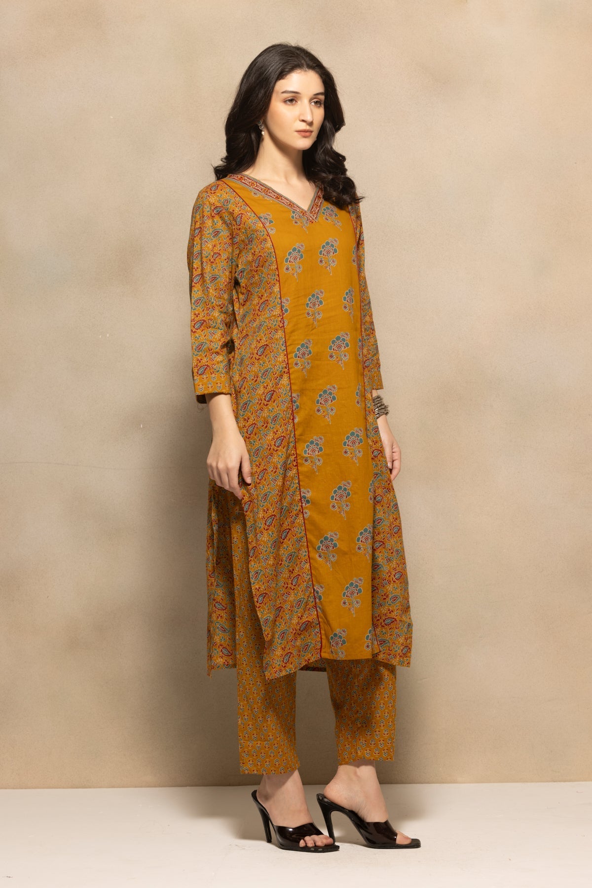 Mustard Floral Printed Kurta 3 Pcs Set