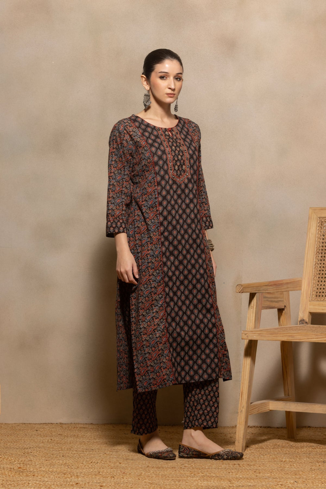 Black Floral Printed Kurta 3 Pcs Set