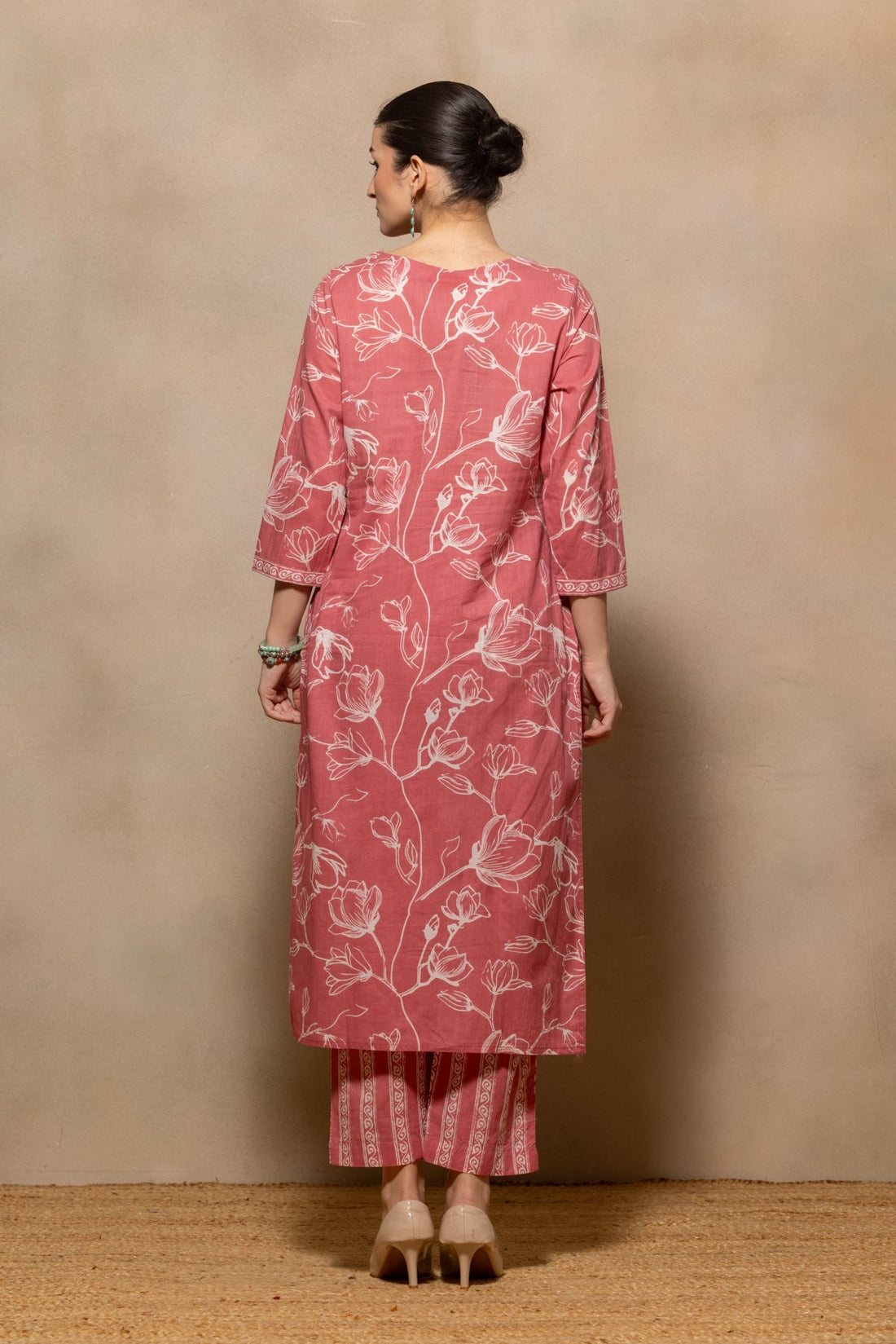 Pink Floral Printed Kurta 3 Pcs Set