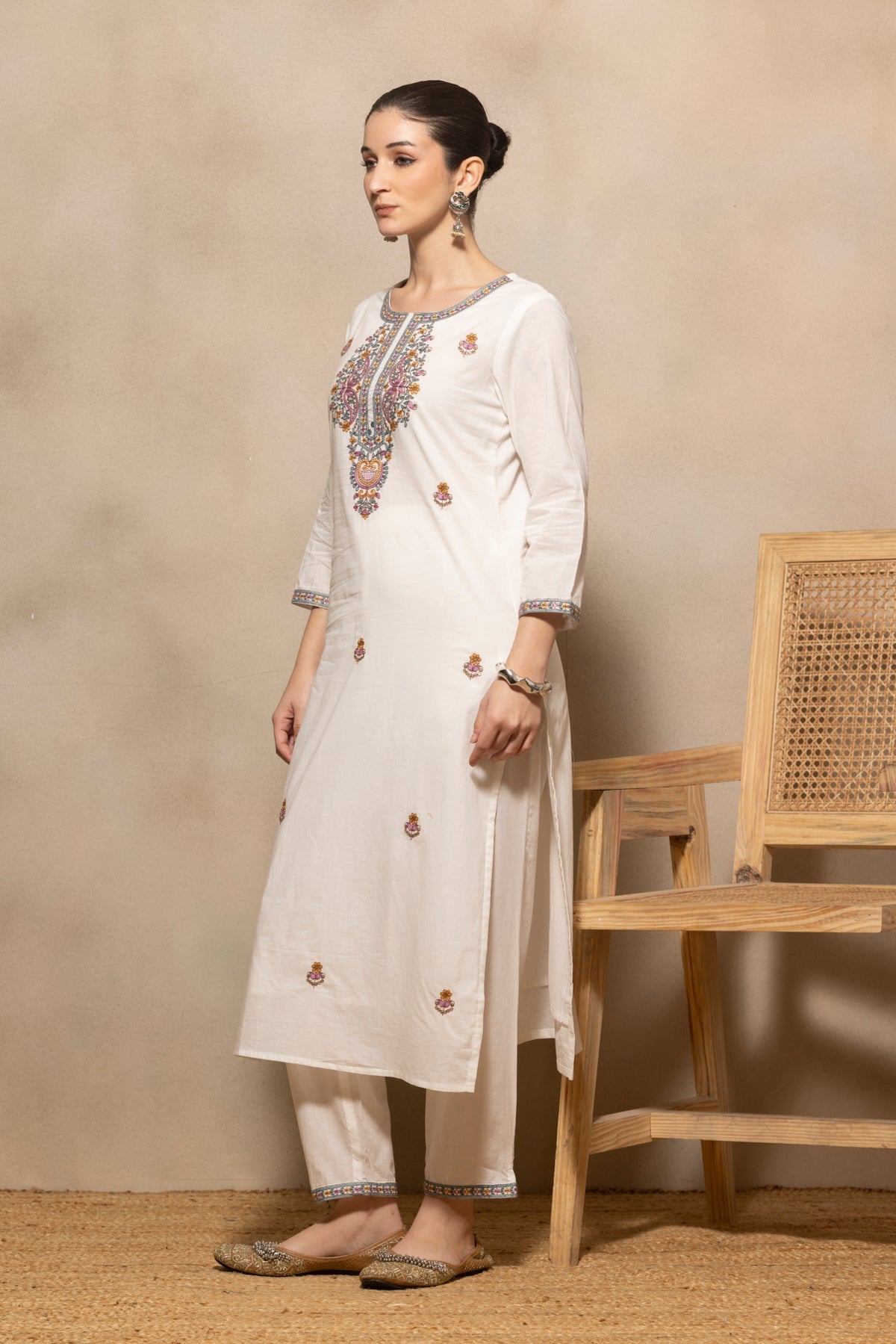 Cream Embroidered Kurta 3 Pcs Set