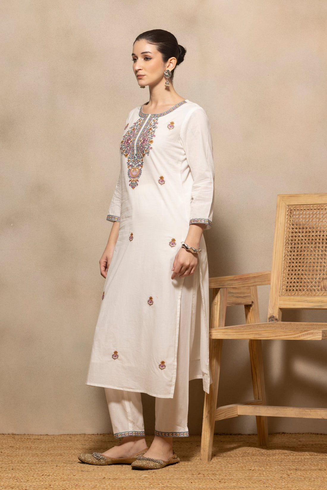 Cream Embroidered Kurta 3 Pcs Set
