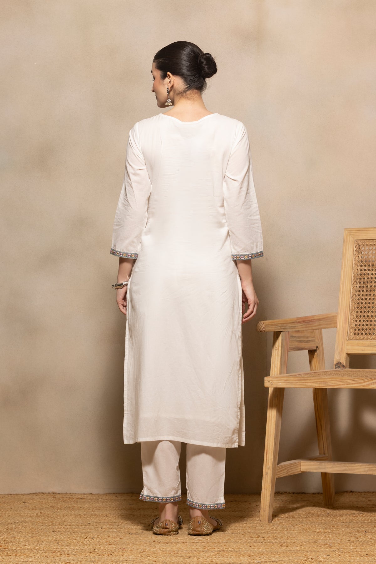 Cream Embroidered Kurta 3 Pcs Set