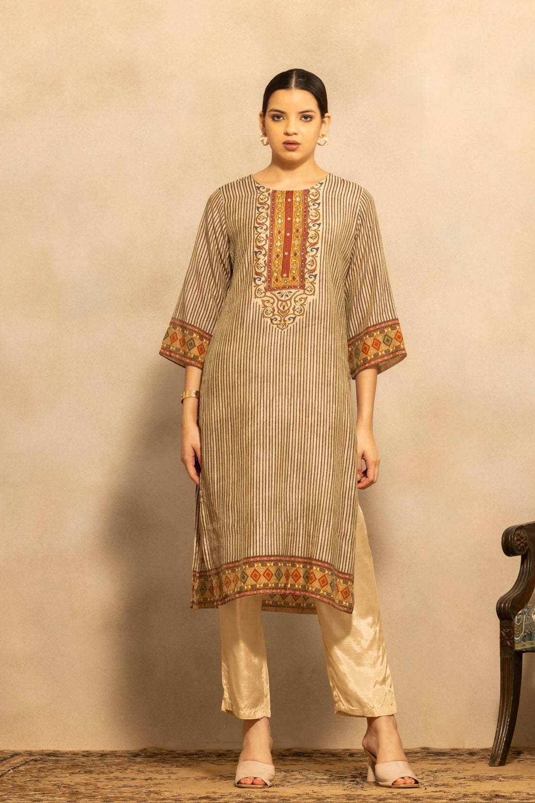 Beige Printed Kurta 3 Pcs Set