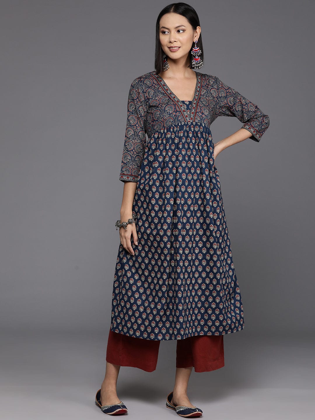 zeyvelle Women Blue And Maroon Bandez Printed Anarkali Kurta