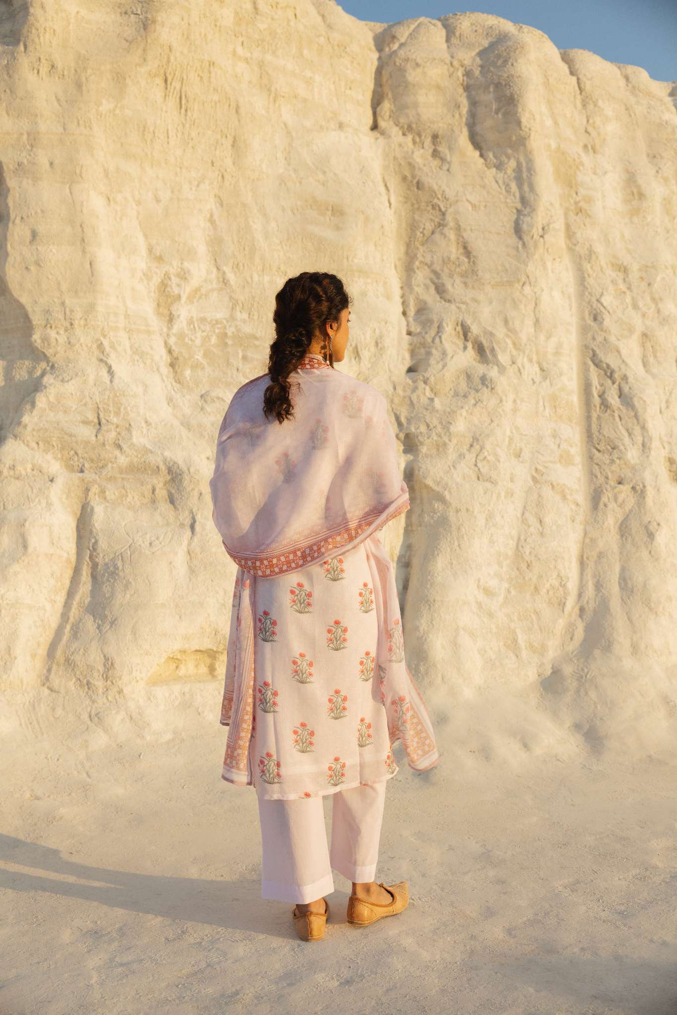 PASTEL PINK EMBROIDERED DIGITAL PRINT KURTA SET