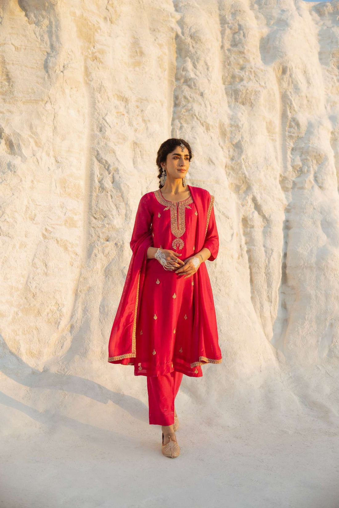 HOT PINK MUL CHANDERI EMBROIDERED KURTA SET