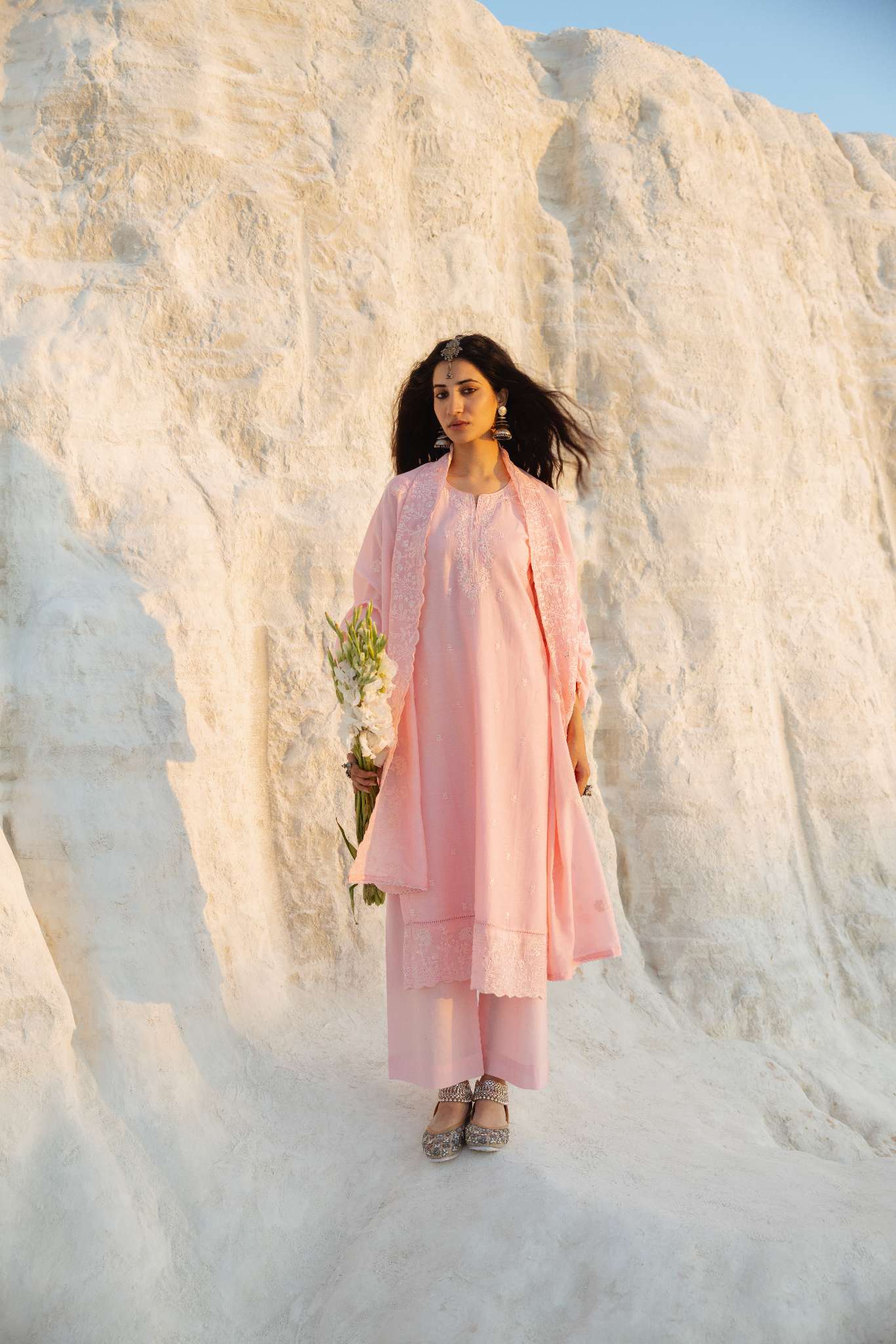 LIGHT PINK CHIKANKARI KURTA SET