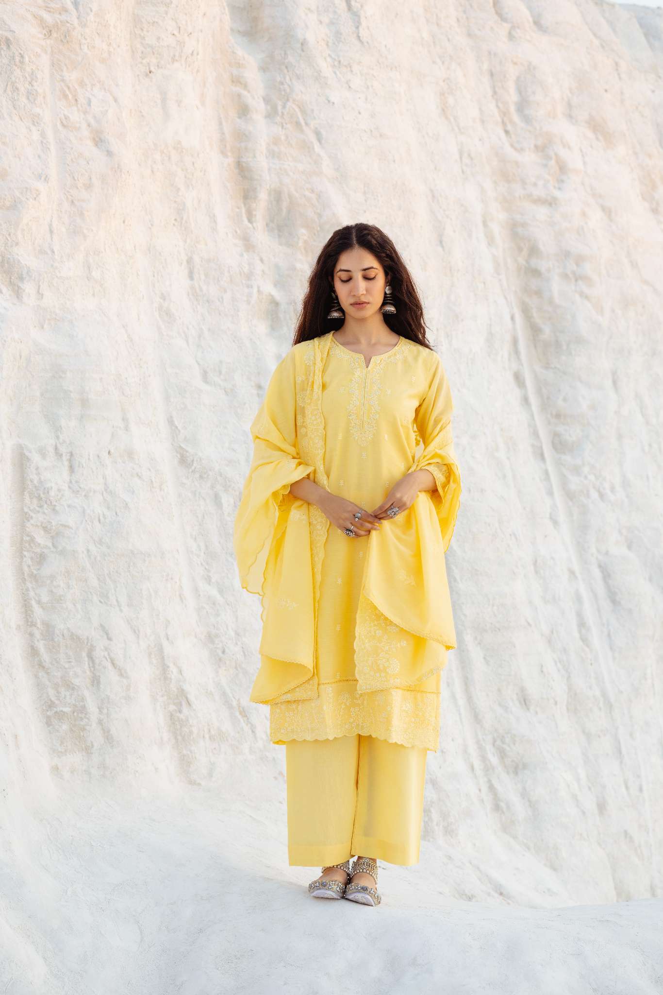 LIGHT YELLOW CHIKANKARI KURTA SET