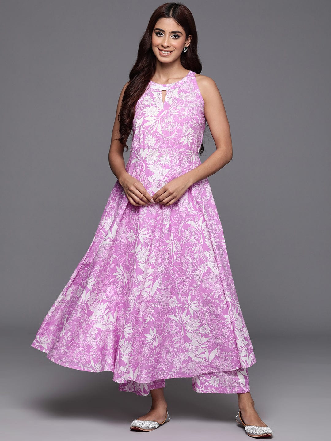 zeyvelle Women Lavender Floral Printed Halter Neck Anarkali Kurta With Bottom