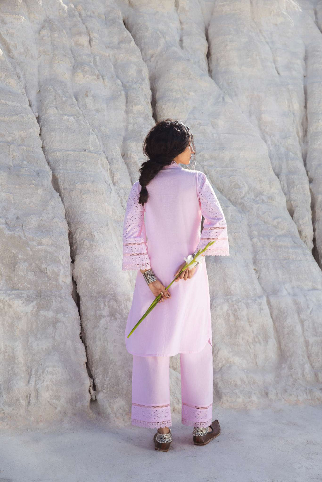 ROSE PINK SCHIFFLI KURTA SET