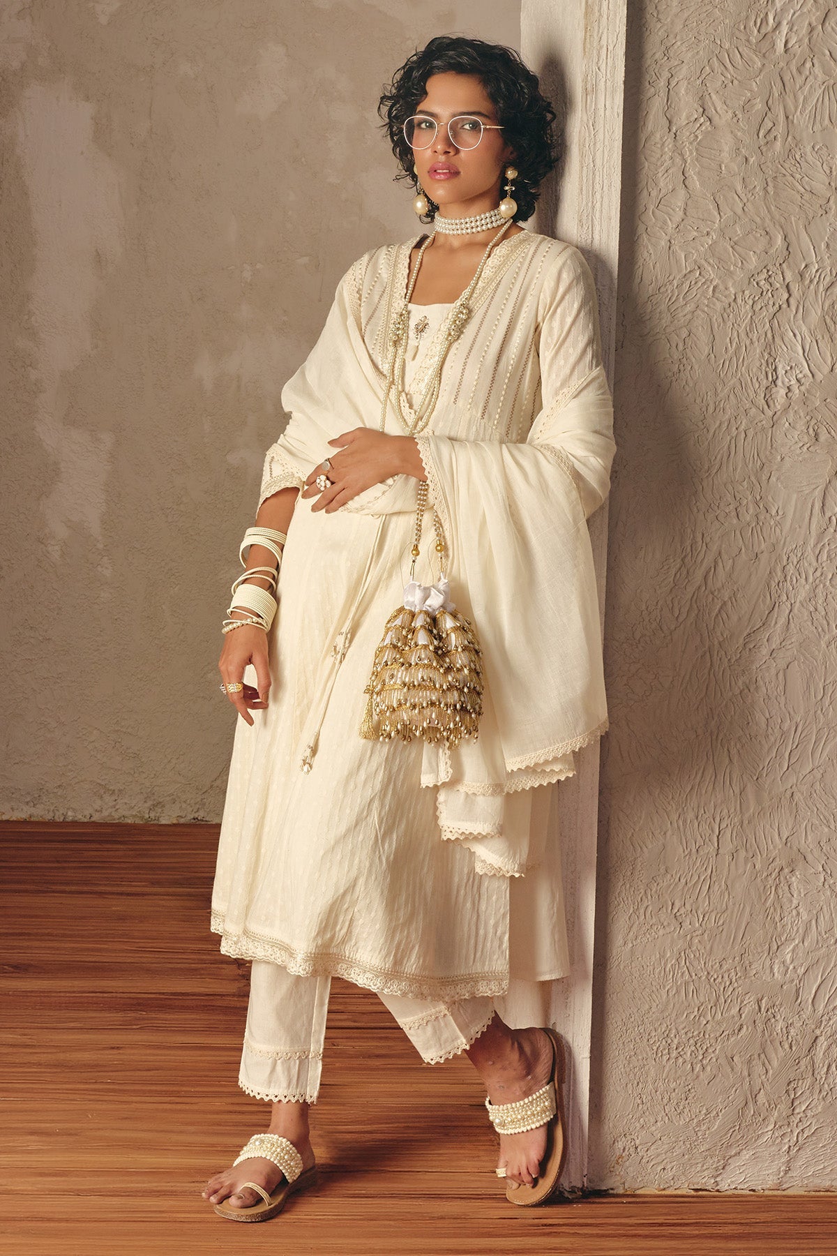 Cream Embellished Kurta 3 Pcs Set