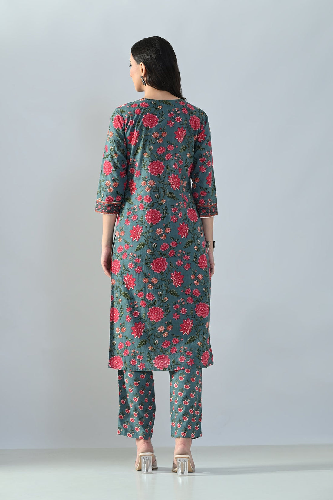 Grey Printed Straight Kurta 2 Pcs Set