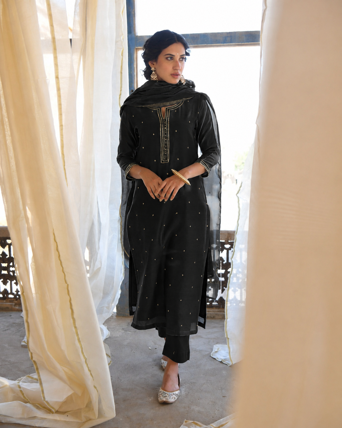 BLACK MUL CHANDERI KURTA SET
