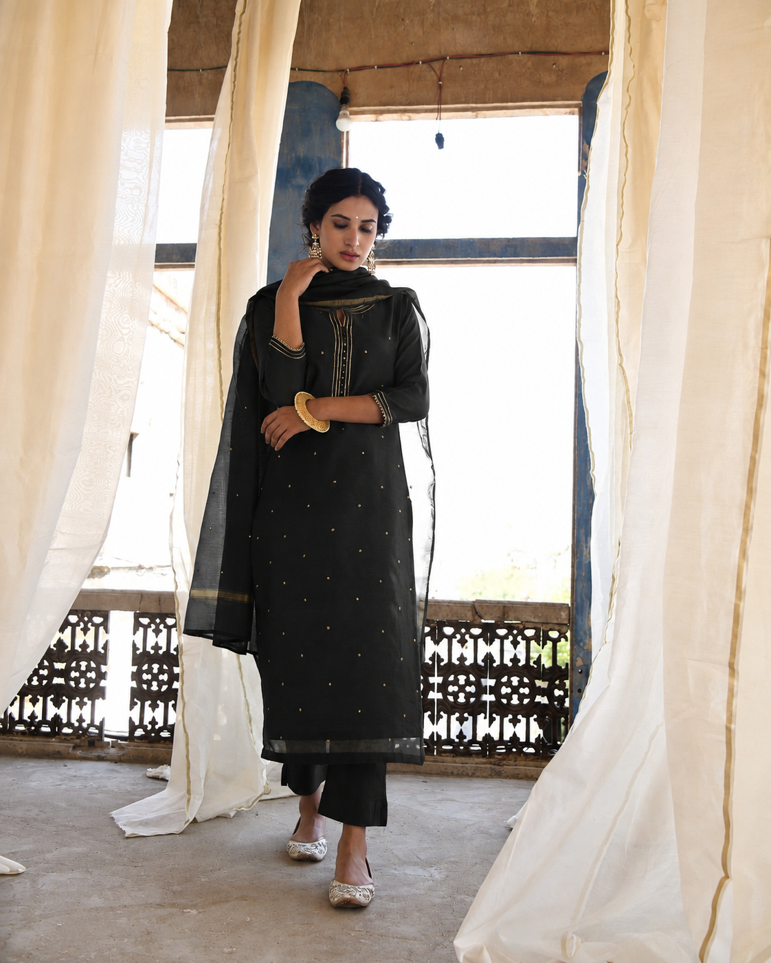 BLACK MUL CHANDERI KURTA SET