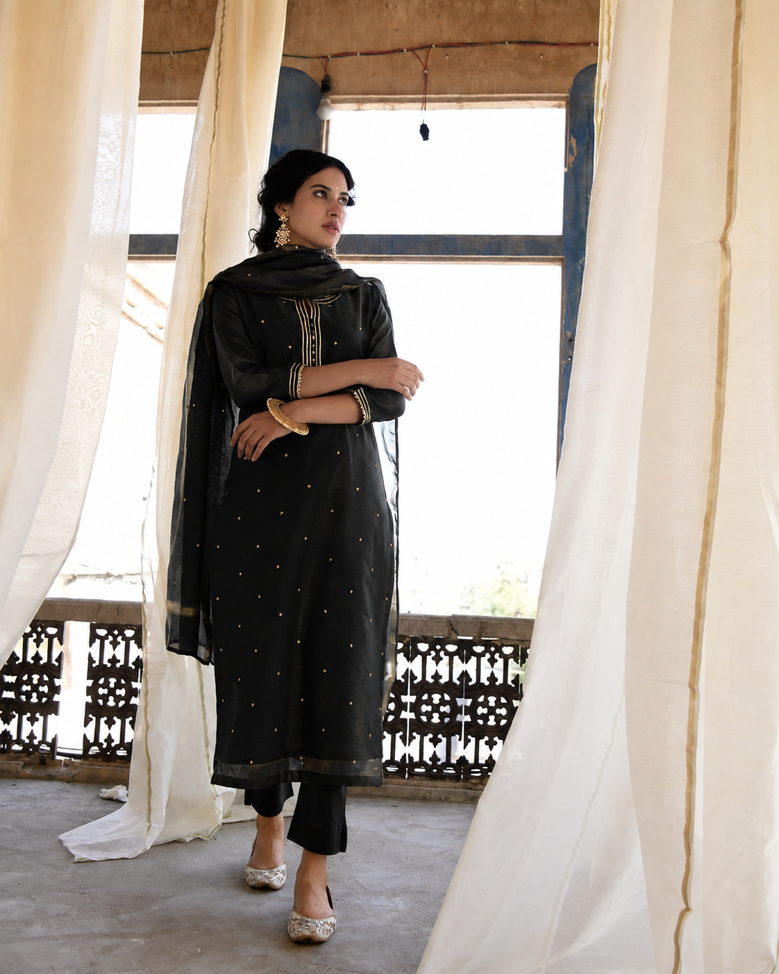 BLACK MUL CHANDERI KURTA SET
