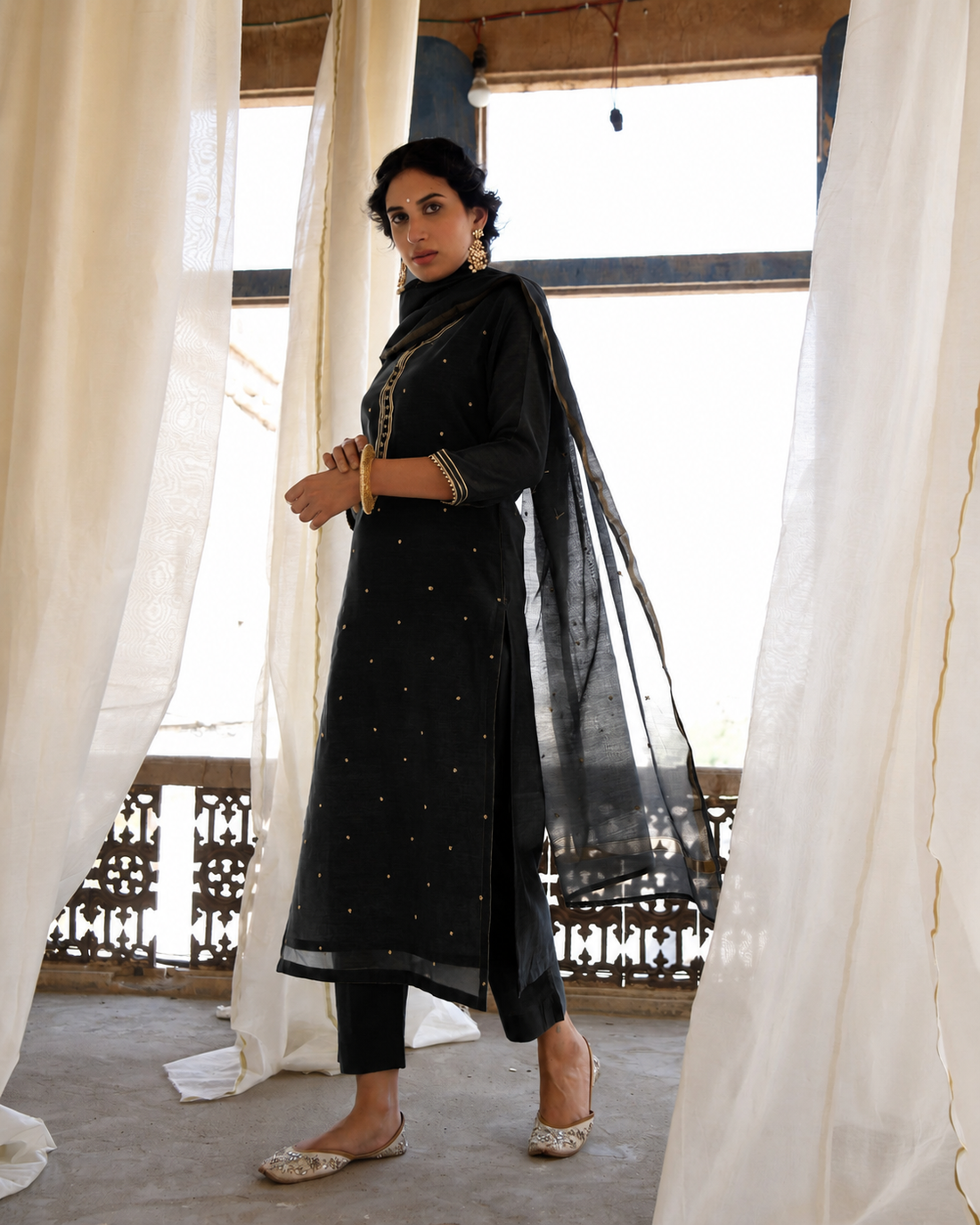 BLACK MUL CHANDERI KURTA SET