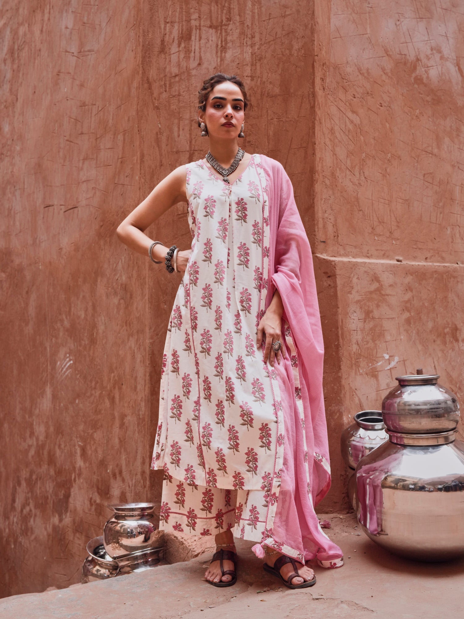 PINK FLORAL PRINT SUIT SET IN COTTON