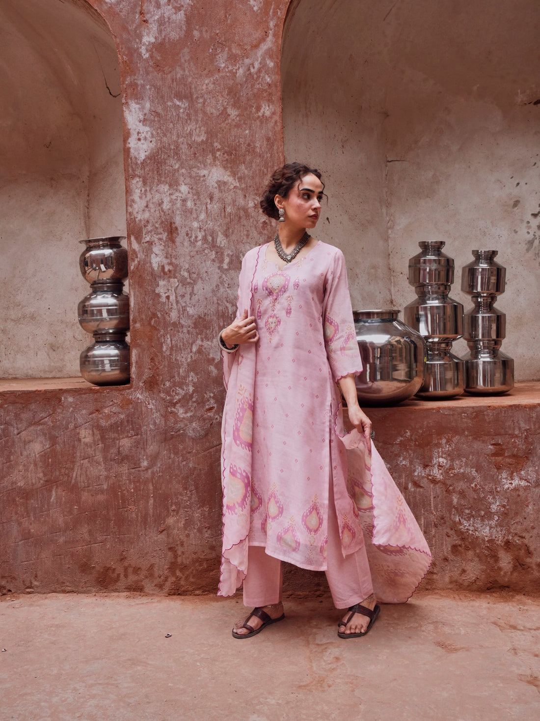 PINK EMBROIDERED SUIT SET IN CHANDERI