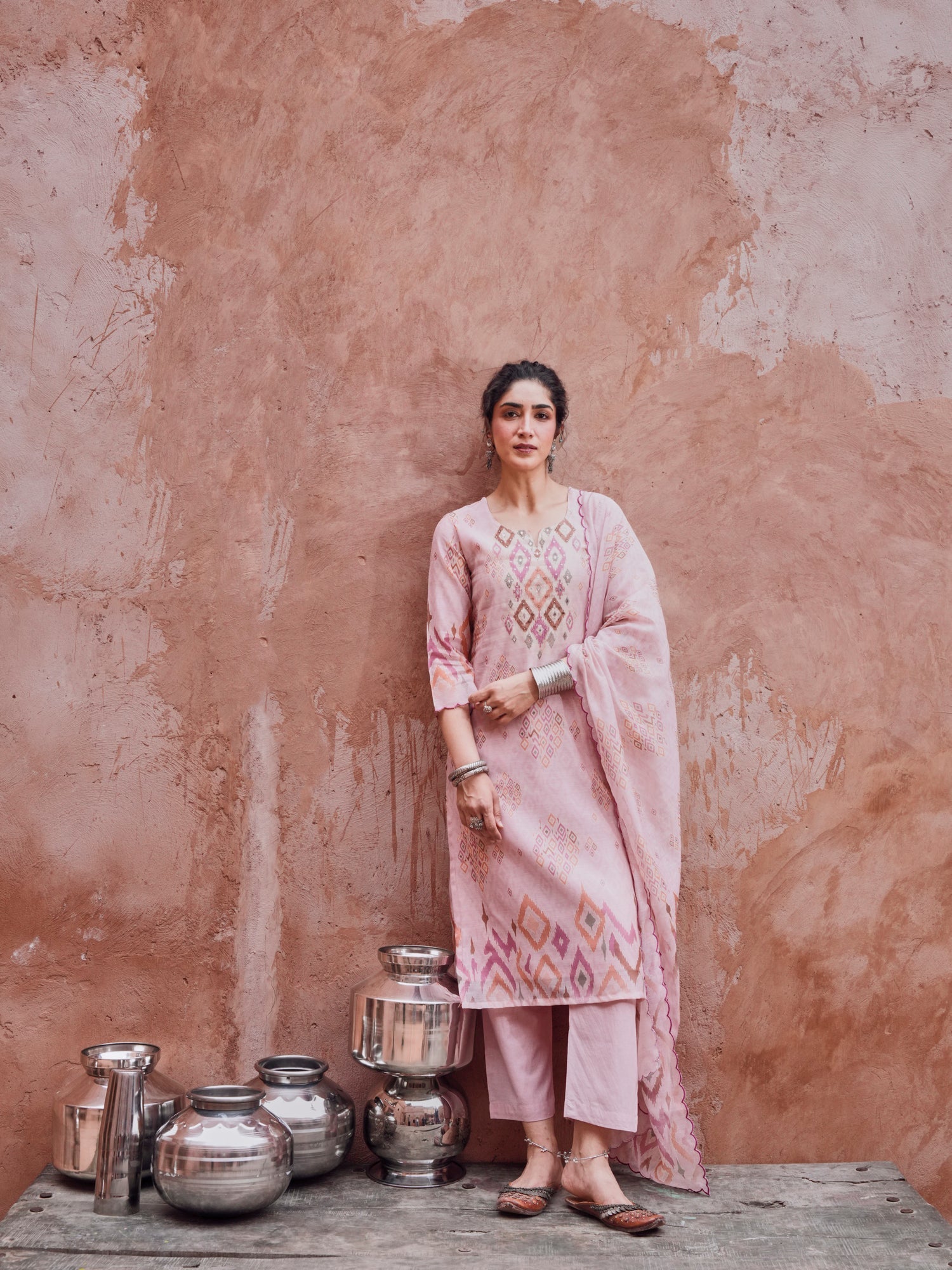PINK IKKAT PRINT CHANDERI KURTA SET