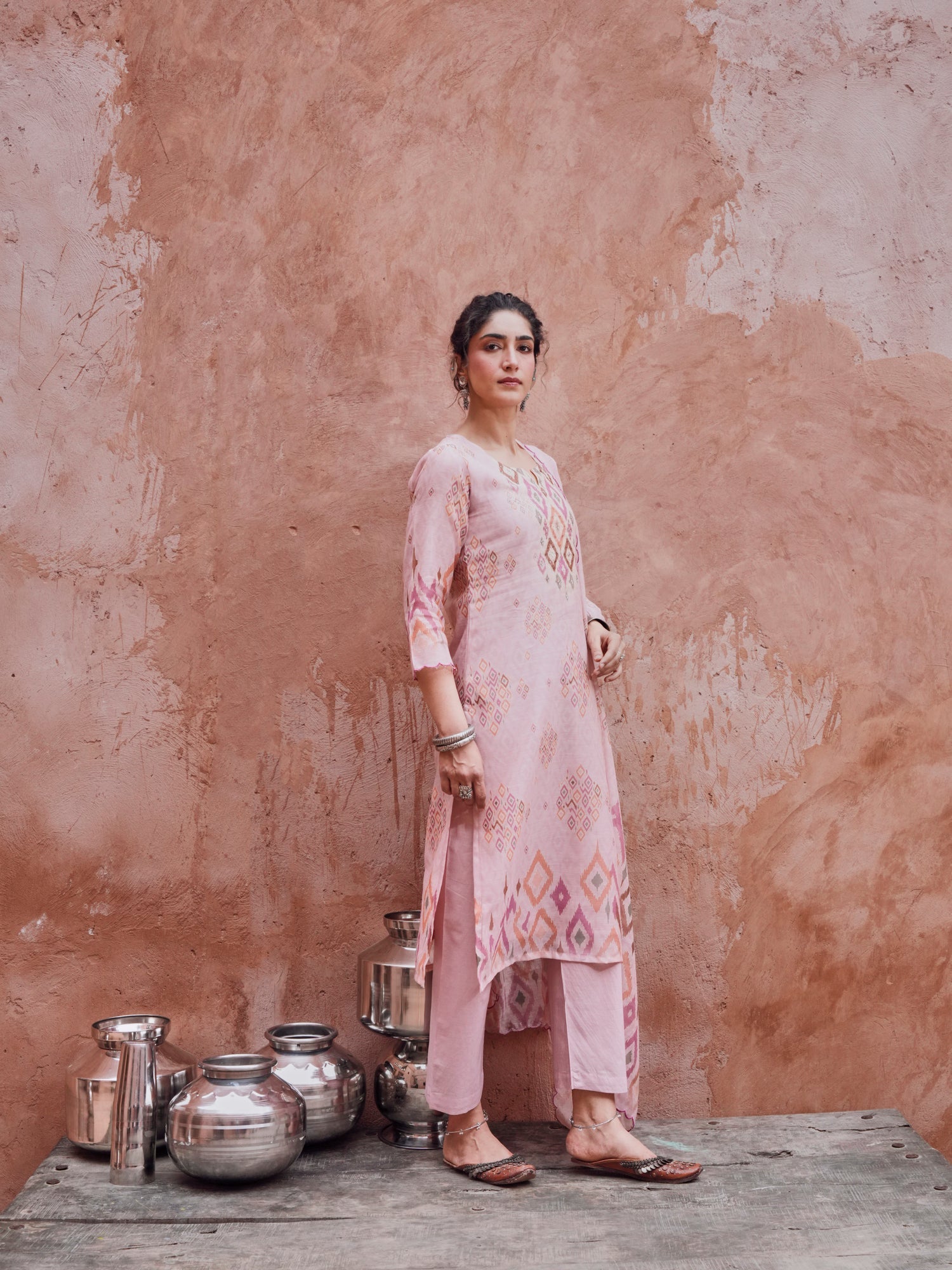PINK IKKAT PRINT CHANDERI KURTA SET