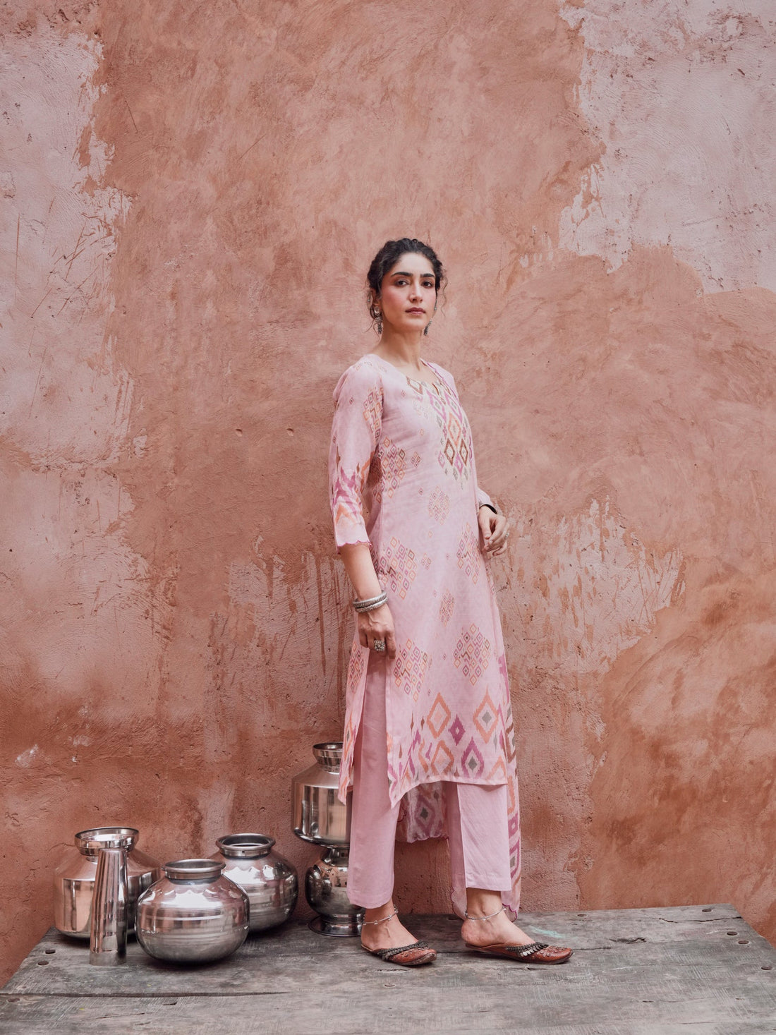 PINK IKKAT PRINT CHANDERI KURTA SET