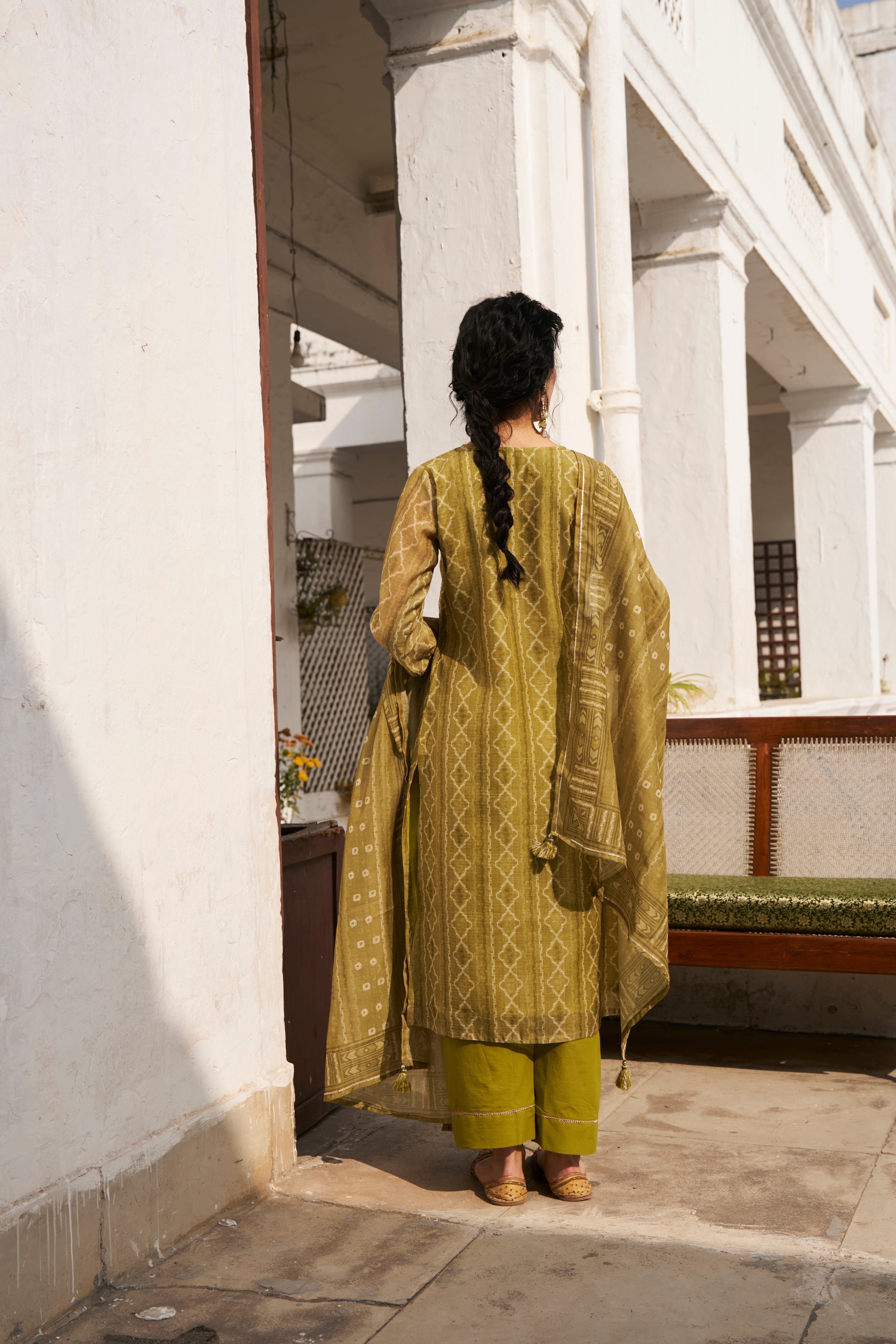 OLIVE GREEN CHANDERI KURTA SET