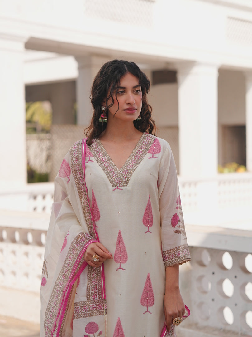 Ivory Fuchsia Printed Kurta Set