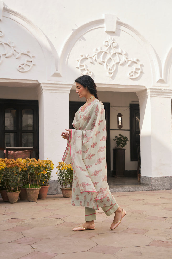AQUA CHANDERI KURTA SET