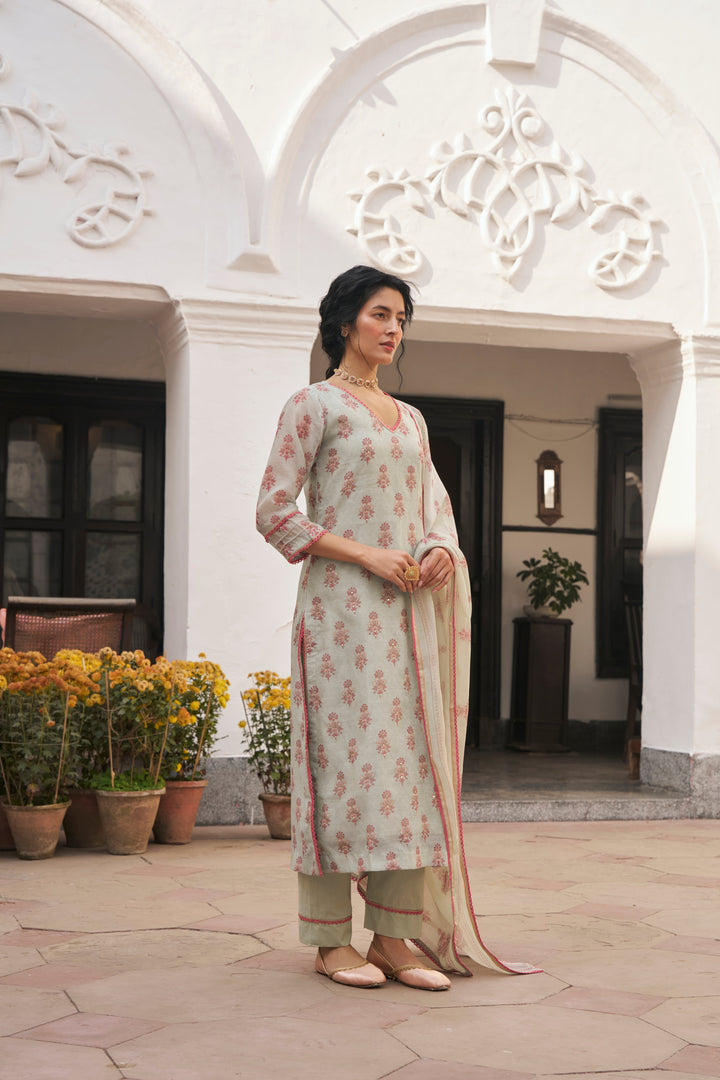 AQUA CHANDERI KURTA SET